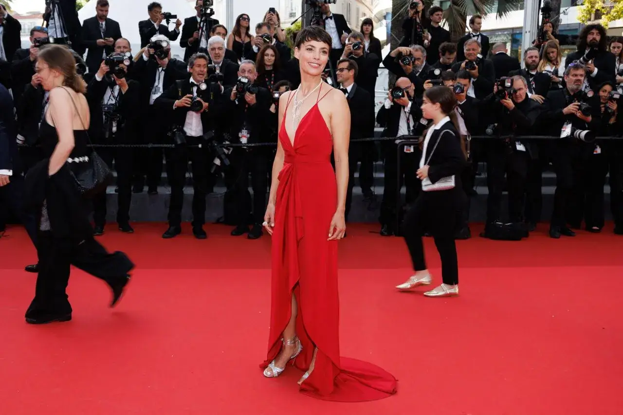 BERENICE BEJO AT THE MOST PRECIOUS OF CARGOES PREMIERE AT 2024 CANNES FILM FESTIVAL 2